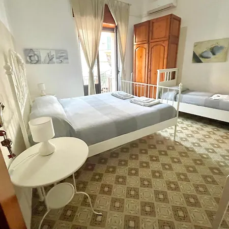 Il Molo Sul Lungomare 3* ディアマンテ