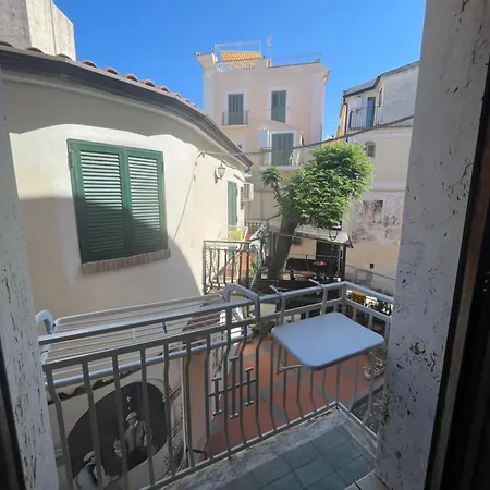 Il Molo Sul Lungomare