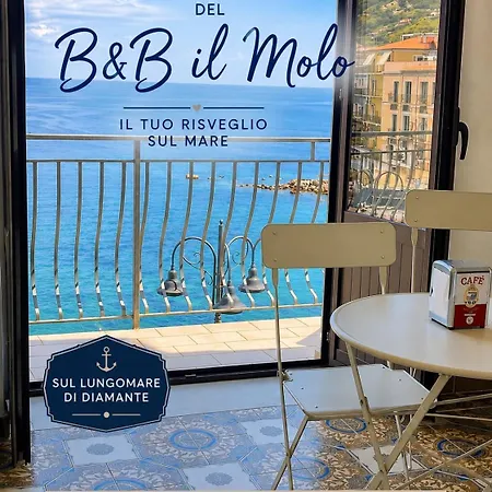 Bed and Breakfast Il Molo Sul Lungomare